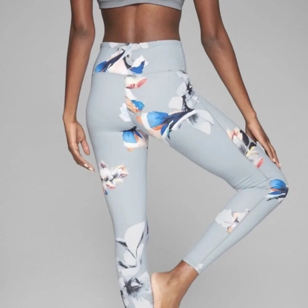ATHLETA Women's‎ EUC Chaturanga Paradise Floral Leggings | Size S